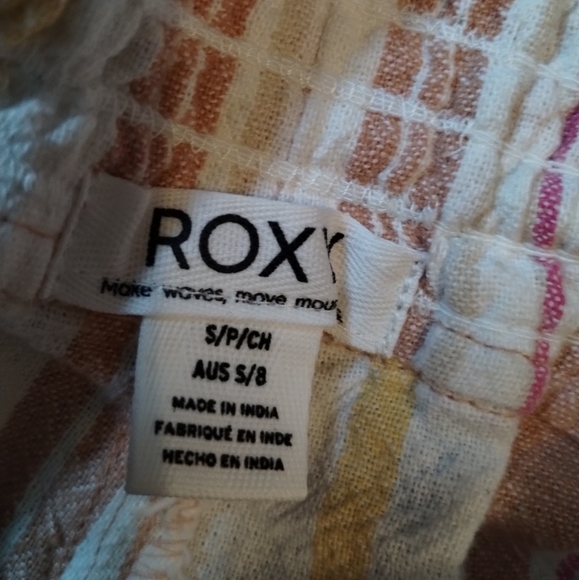 NWOT Roxy Casual Striped Shorts - Picture 2 of 3
